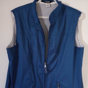 Alia Zip Front Lined Vest Size 14